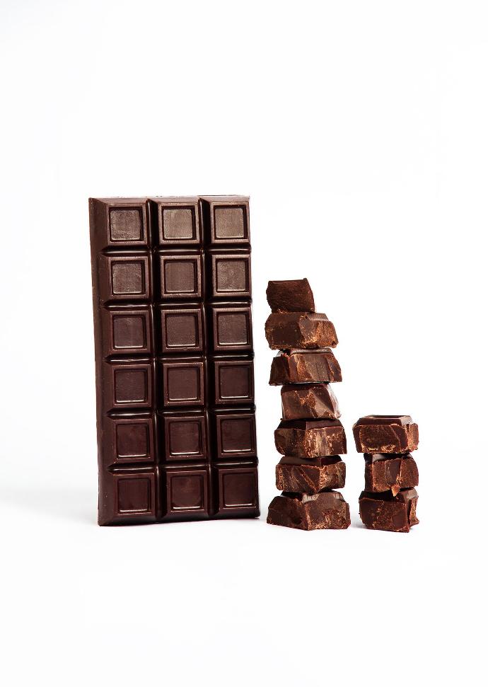 Dark chocolate 60% for confectionery, Box of 24 units, 500g